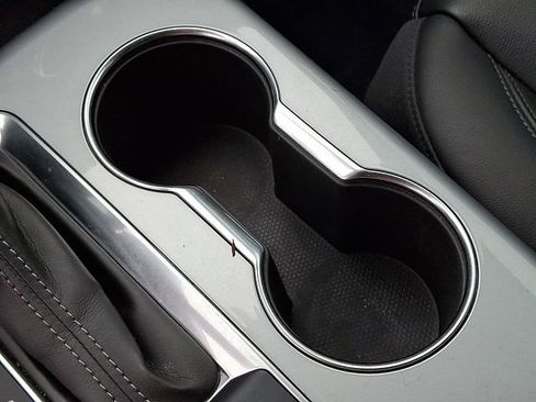 Used 2020 Chevrolet Blazer LT image 29