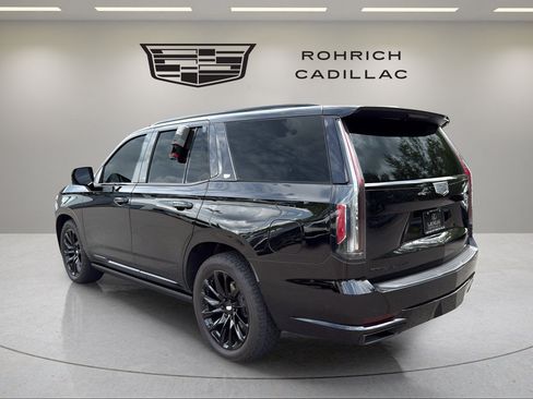 Certified 2024 Cadillac Escalade Sport w/ LPO, ONYX Package AWD/4WD image 6