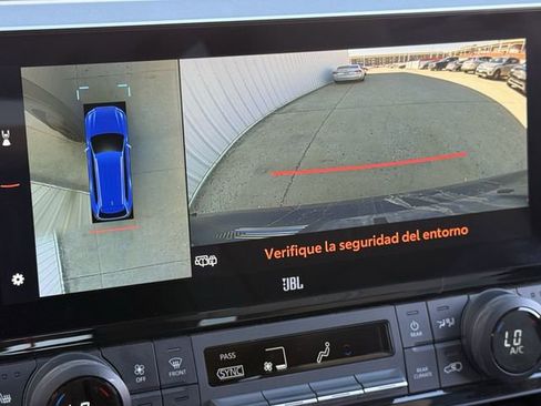 Used 2025 Toyota Grand Highlander Limited image 18