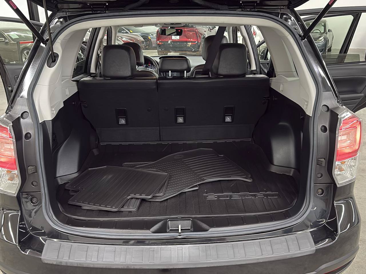 Used 2017 Subaru Forester 2.5i Limited w/ Popular Package #2 AWD/4WD image 17