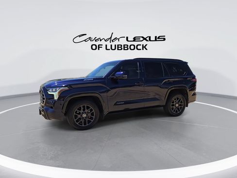 Used 2024 Toyota Sequoia Platinum AWD/4WD image 5