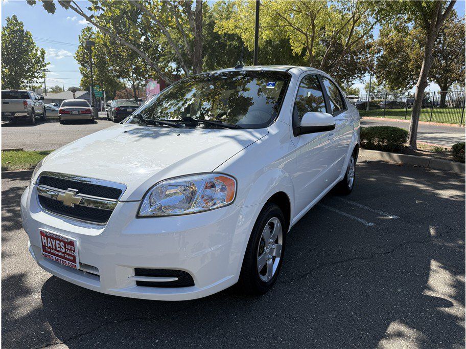 Used 2011 Chevrolet Aveo LT w/ Power and Convenience Package FWD image 1