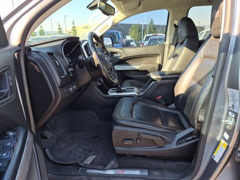 Used 2021 Chevrolet Colorado ZR2 w/ Colorado ZR2 Bison Edition AWD/4WD image 15