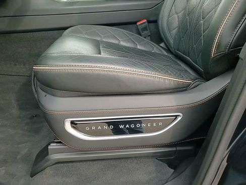 Certified 2024 Jeep Grand Wagoneer L Series III AWD/4WD image 27