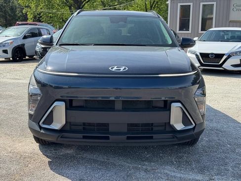 Used 2025 Hyundai Kona SEL FWD image 8