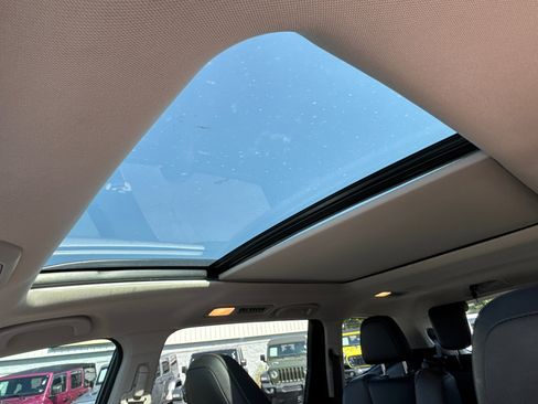 Used 2023 Subaru Ascent Onyx Edition image 10