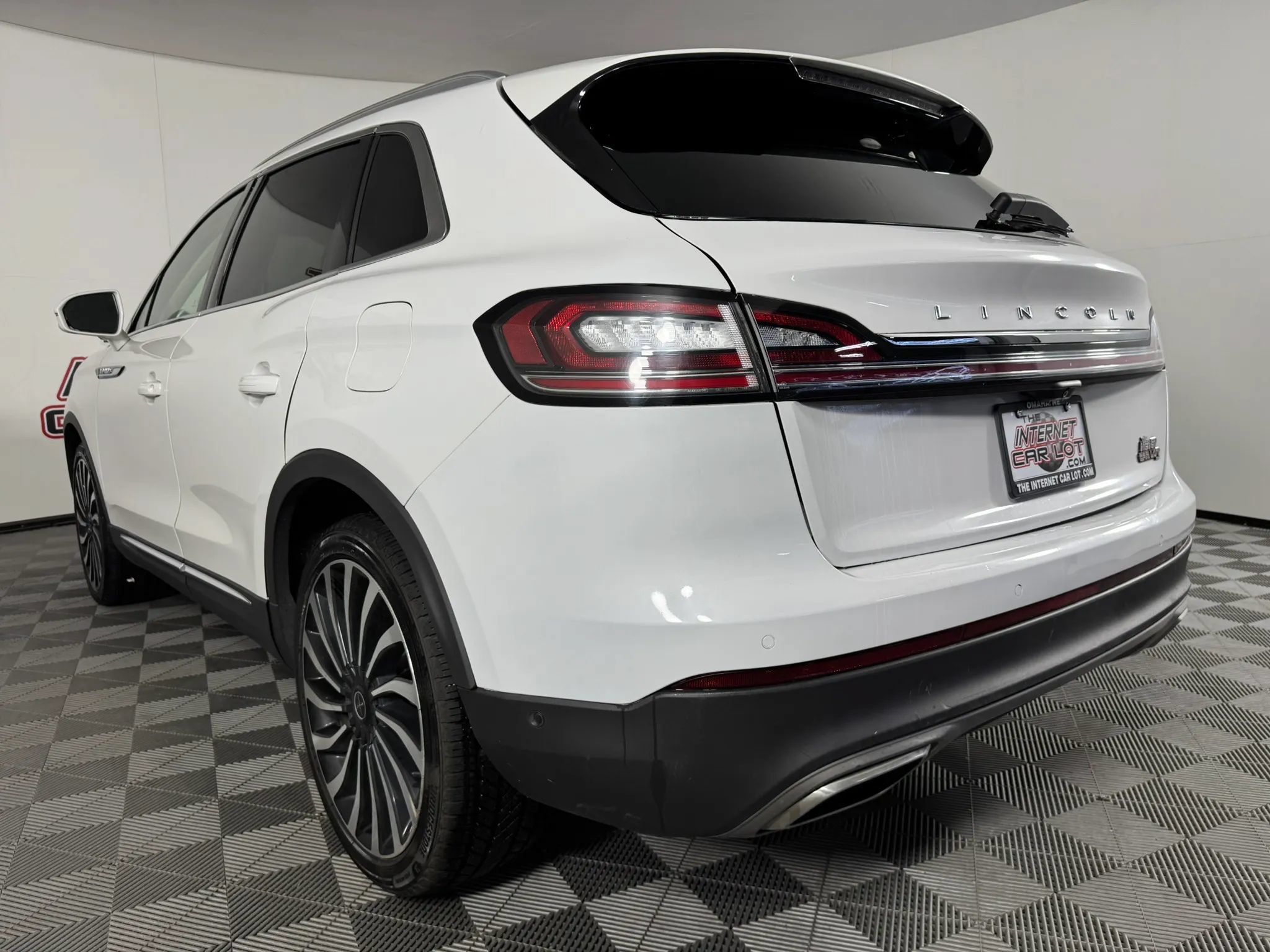 Used 2021 Lincoln Nautilus Black Label w/ Cargo Utility Package AWD/4WD image 26