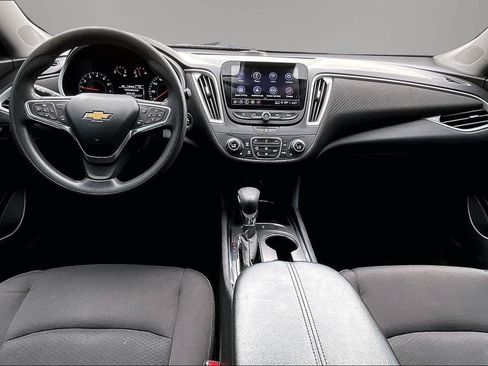 Used 2023 Chevrolet Malibu LT FWD image 7