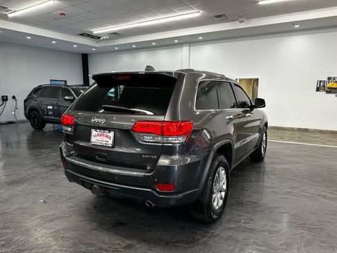 Used 2015 Jeep Grand Cherokee Limited w/ Trailer Tow Group IV AWD/4WD image 5