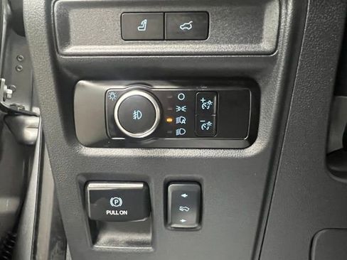 Used 2024 Ford Expedition Max Limited image 26