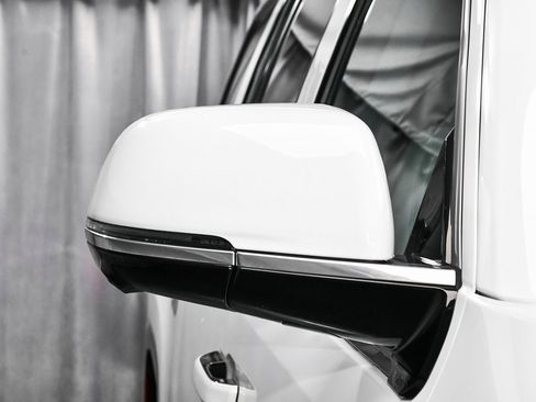 Used 2022 Jeep Wagoneer Series III w/ Premium Group I image 77