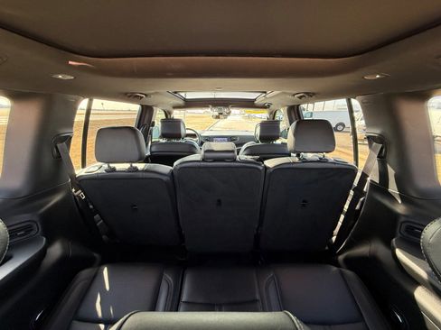 Used 2024 Jeep Wagoneer Series II w/ Premium Group I image 17