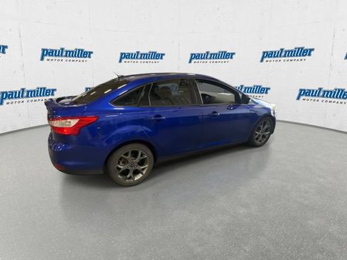 Used 2013 Ford Focus SE FWD image 12