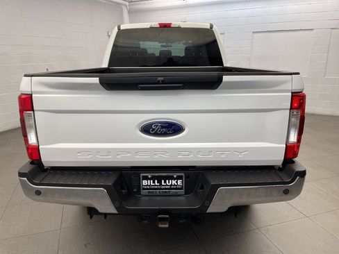 Used 2019 Ford F250 XLT w/ XLT Value Package image 7