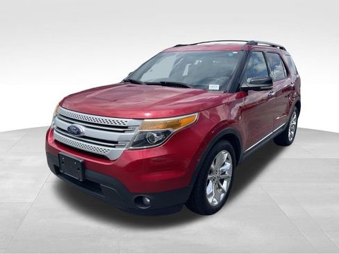 Used 2012 Ford Explorer XLT FWD image 8