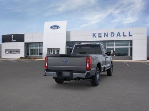 New 2025 Ford F250 XLT image 8