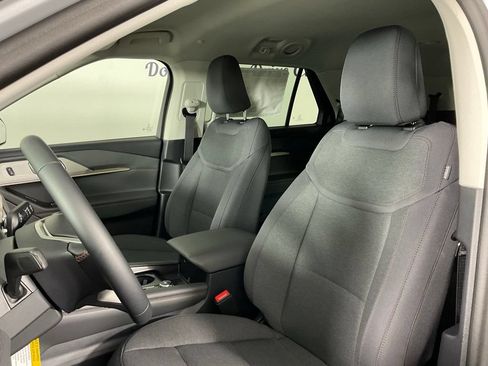 New 2026 Ford Explorer Active AWD/4WD image 14
