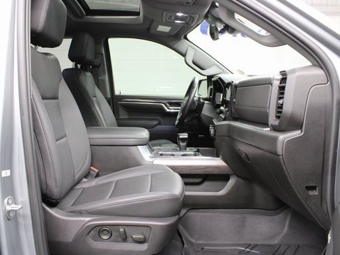 Used 2024 Chevrolet Silverado 1500 LTZ w/ LTZ Premium Package image 34