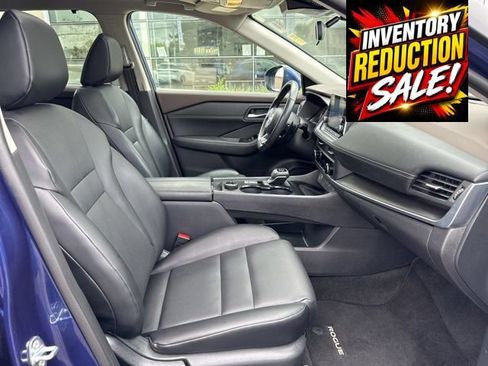 Used 2023 Nissan Rogue SV w/ SV Premium B Package AWD/4WD image 16