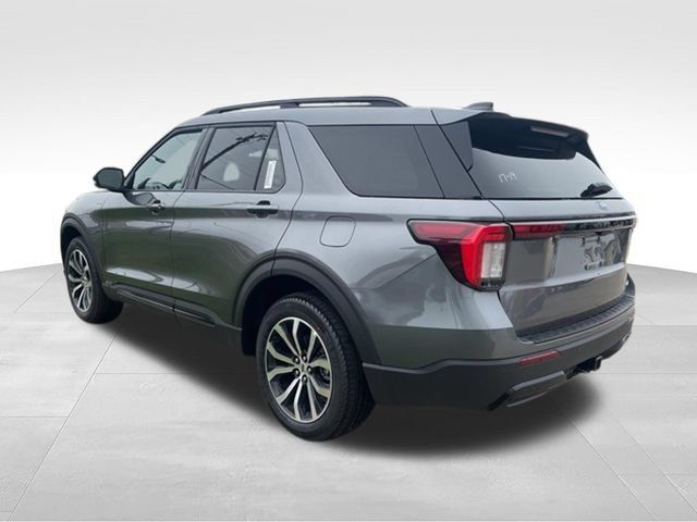 New 2026 Ford Explorer ST-Line AWD/4WD image 2