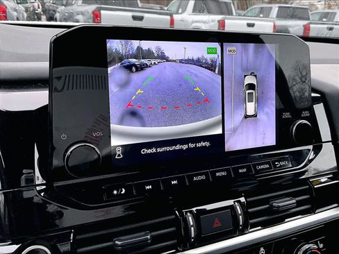 Used 2024 Nissan Pathfinder SL w/ SL Premium Package image 20