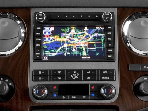 Used 2016 Ford F250 Lariat w/ Lariat Ultimate Package AWD/4WD image 17