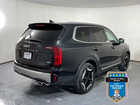 Certified 2023 Kia Telluride S w/ S Sunroof Package image 6