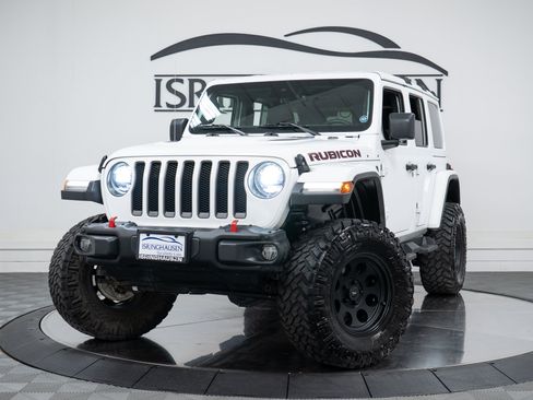 Used 2019 Jeep Wrangler Unlimited Rubicon w/ Dual Top Group AWD/4WD image 26