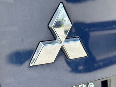 Used 2024 Mitsubishi Outlander SE FWD image 18