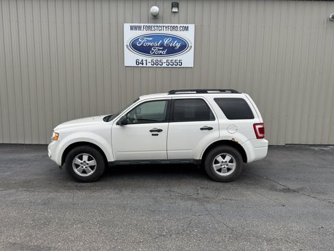 Used 2012 Ford Escape XLT AWD/4WD image 1