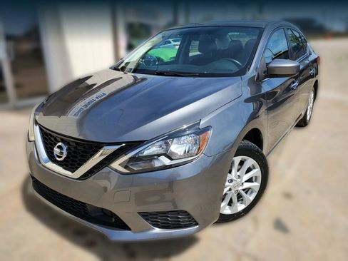 Used 2019 Nissan Sentra SV FWD image 6
