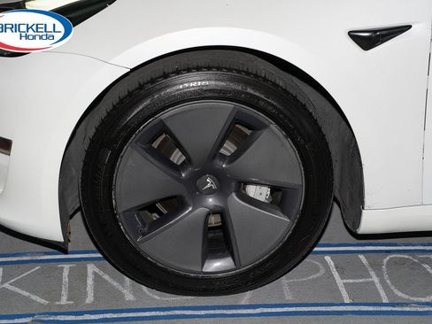 Used 2023 Tesla Model 3 Standard Range RWD image 36