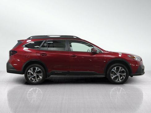 Used 2021 Subaru Outback Limited AWD/4WD image 6