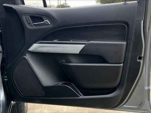 Used 2022 Chevrolet Colorado LT w/ LT Convenience Package RWD image 23