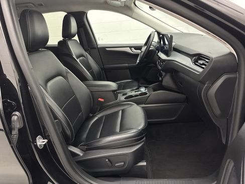 Used 2024 Ford Escape Platinum AWD/4WD image 47