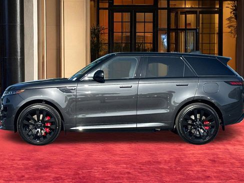 New 2026 Land Rover Range Rover Sport Autobiography AWD/4WD image 2
