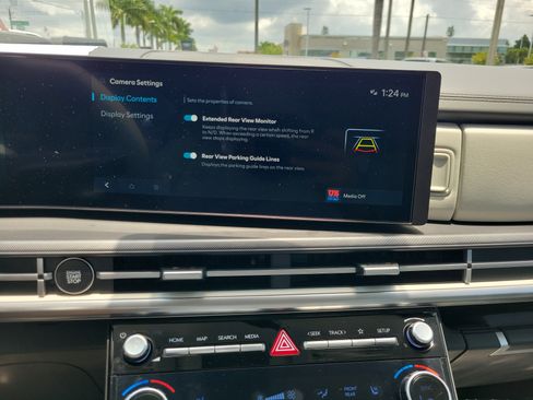 Used 2025 Hyundai Santa Fe SEL FWD image 23