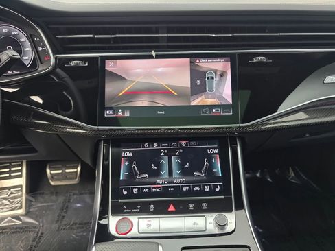 Used 2021 Audi SQ8 Prestige AWD/4WD image 22