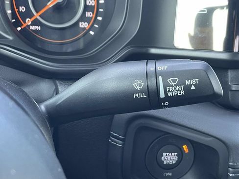 New 2025 Jeep Gladiator Sport w/ Premium Package AWD/4WD image 33