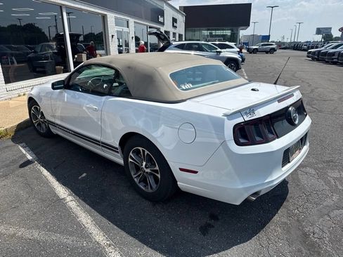Used 2014 Ford Mustang Premium w/ Comfort Package RWD image 4