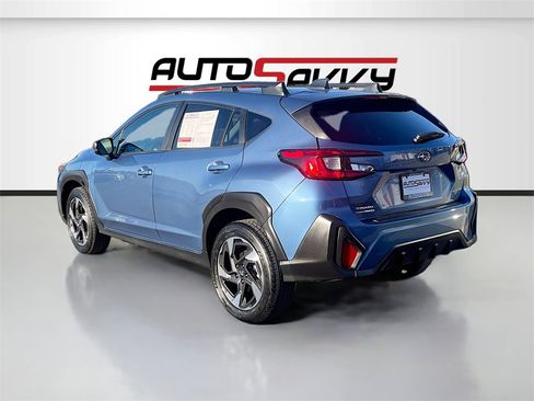 Used 2024 Subaru Crosstrek 2.0i Premium image 5