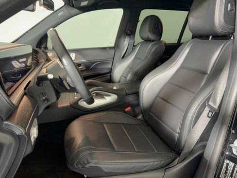 Used 2021 Mercedes-Benz GLS 450 4MATIC image 5