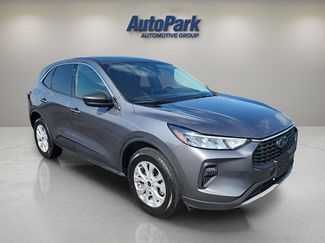 Certified 2024 Ford Escape Active AWD/4WD video 1