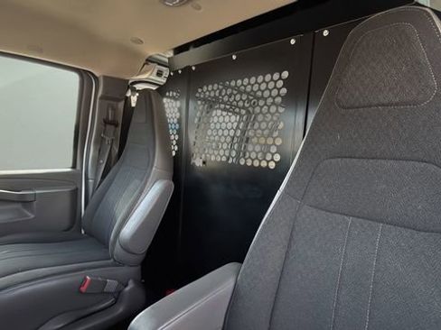Used 2024 Chevrolet Express 2500 w/ Driver Convenience Package image 19
