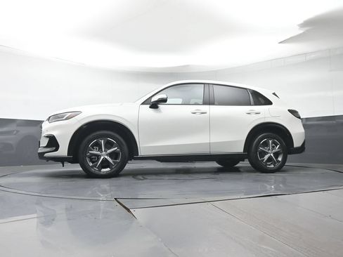 Certified 2025 Honda HR-V EX-L image 29
