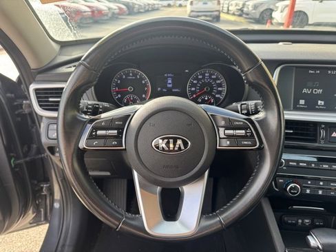Certified 2019 Kia Optima EX image 25