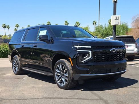 New 2026 Chevrolet Suburban LS w/ LS Custom Edition image 7