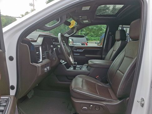 Certified 2023 GMC Sierra 1500 Denali w/ Denali Reserve Package image 13