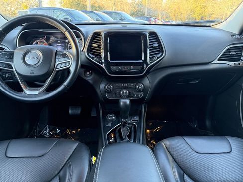 Used 2019 Jeep Cherokee Limited w/ Luxury Group image 13