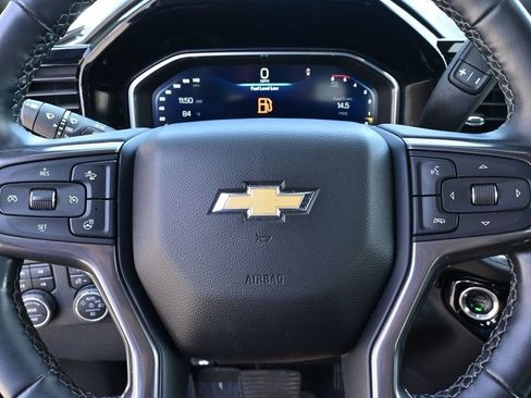 Used 2026 Chevrolet Silverado 3500 High Country w/ High Country Premium Package AWD/4WD image 32